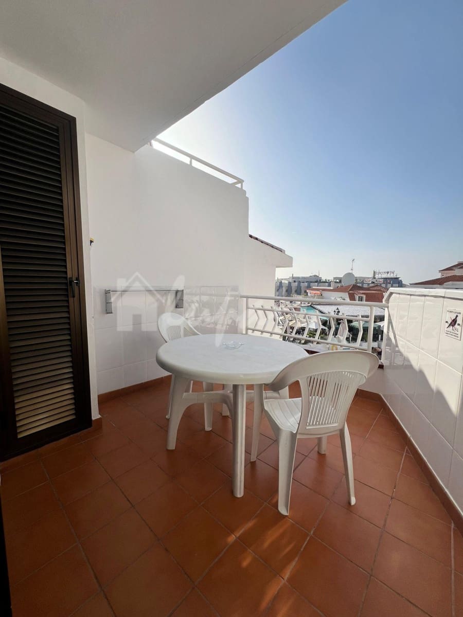 1 sovrum Lägenhet till salu i Los Cristianos med pool - 279 500 € (Ref: 9554518)