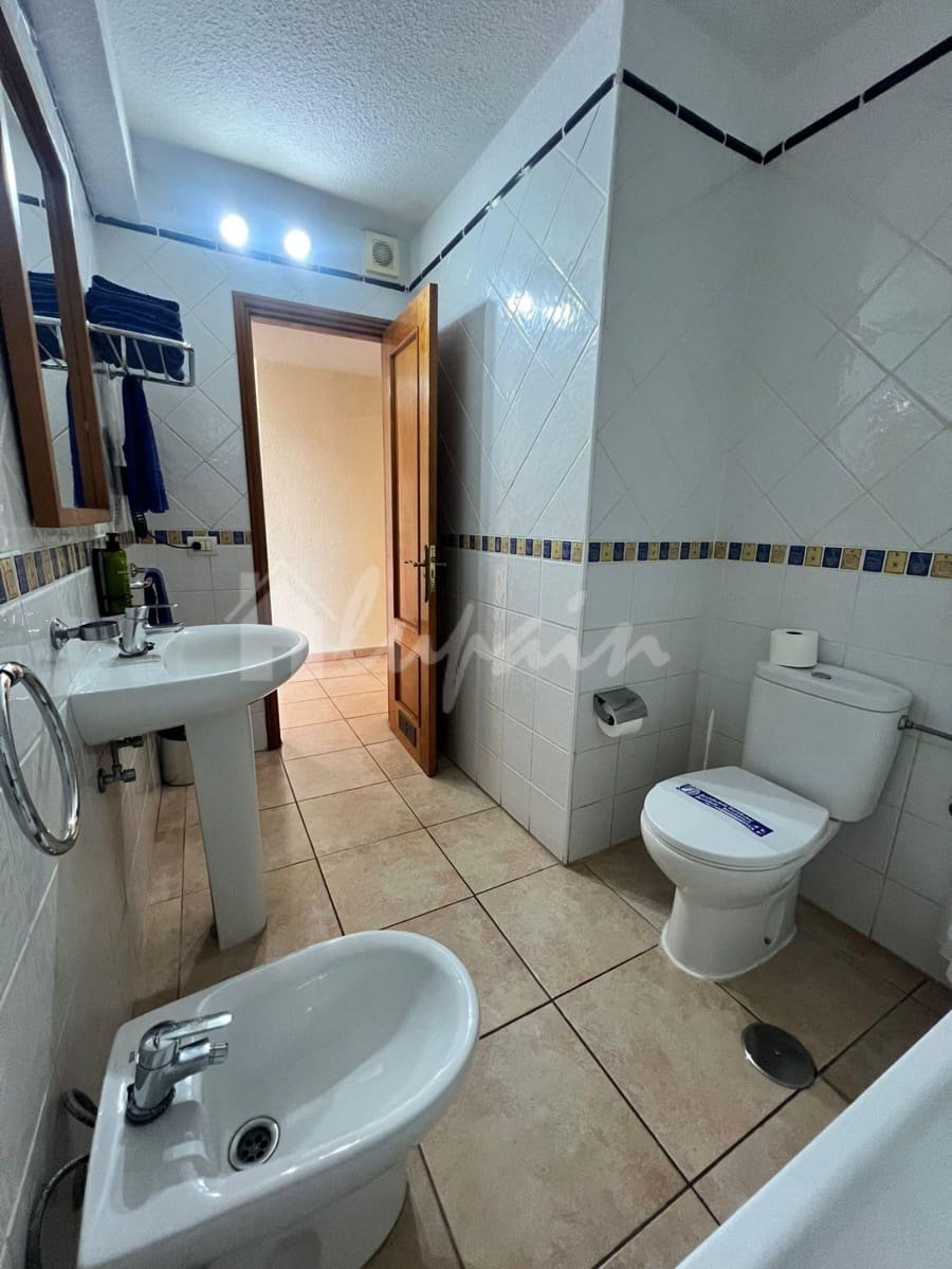 1 sovrum Lägenhet till salu i Los Cristianos med pool - 279 500 € (Ref: 9554518)