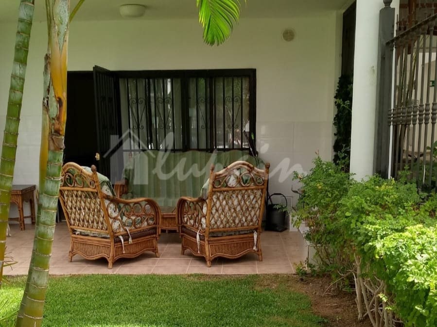 1 makuuhuone Huoneisto myytävänä paikassa Los Cristianos mukana uima-altaan - 235 000 € (Ref: 9564940)