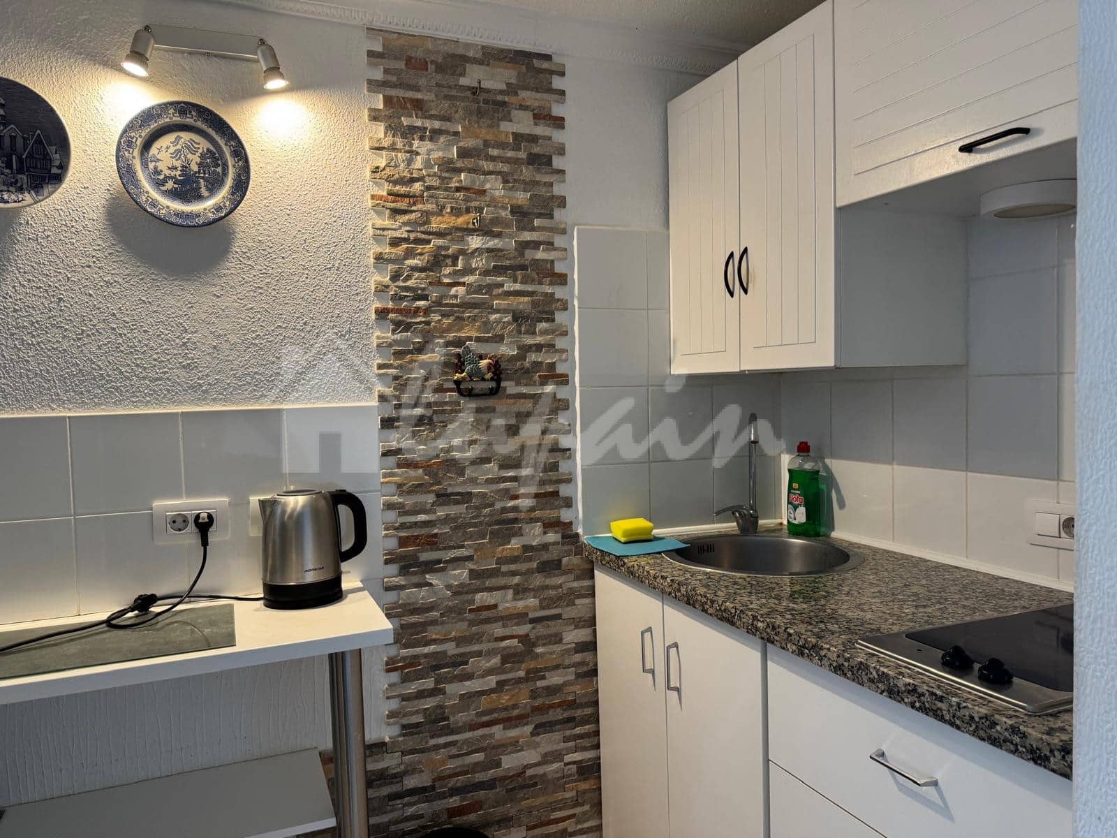 1 makuuhuone Huoneisto myytävänä paikassa Los Cristianos mukana uima-altaan - 235 000 € (Ref: 9564940)