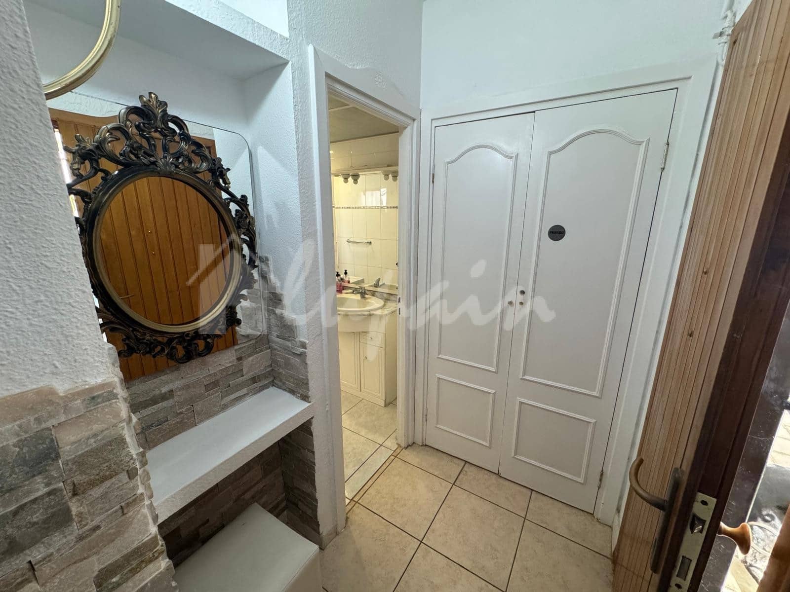 1 makuuhuone Huoneisto myytävänä paikassa Los Cristianos mukana uima-altaan - 235 000 € (Ref: 9564940)