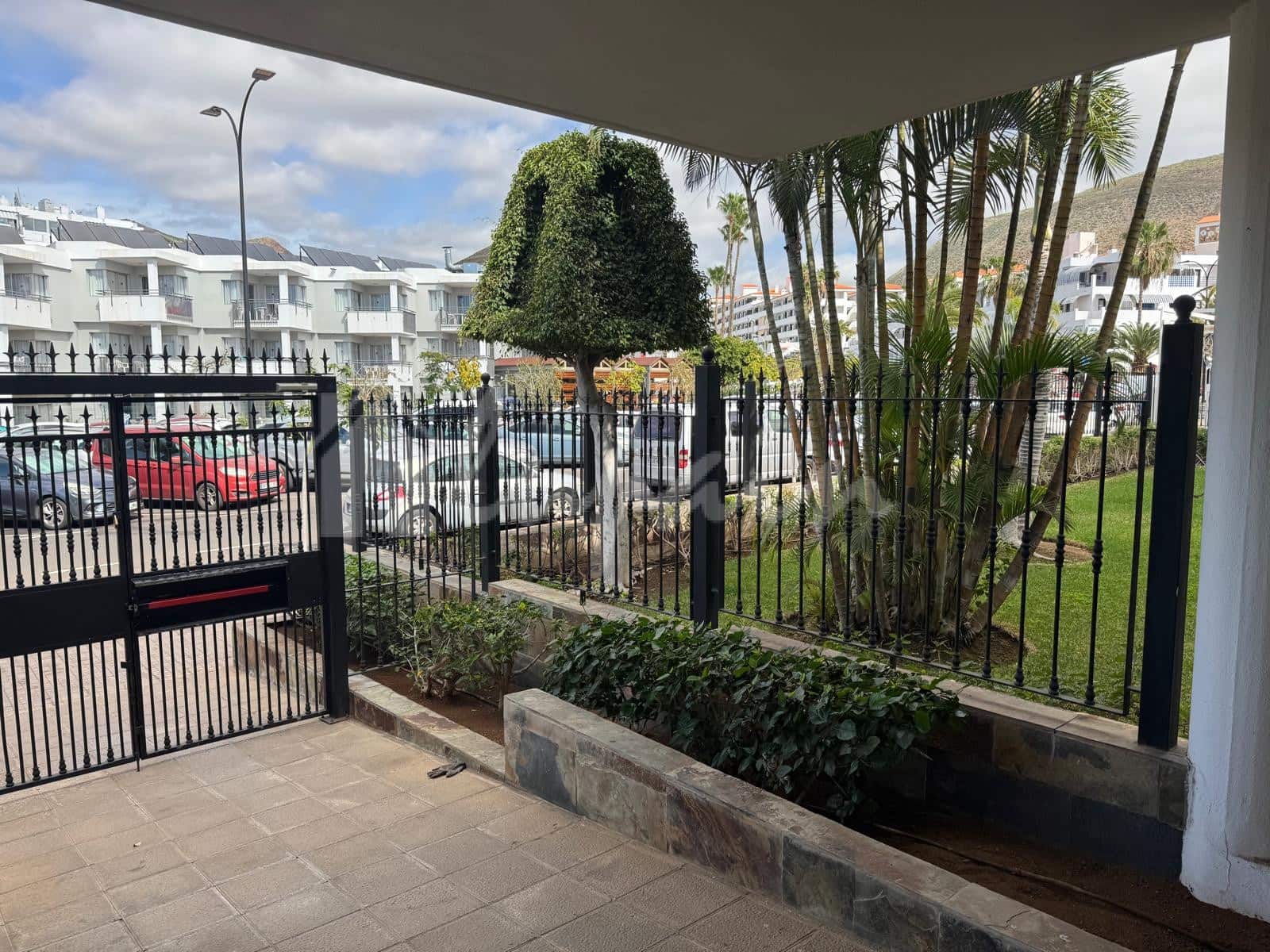 1 makuuhuone Huoneisto myytävänä paikassa Los Cristianos mukana uima-altaan - 235 000 € (Ref: 9564940)