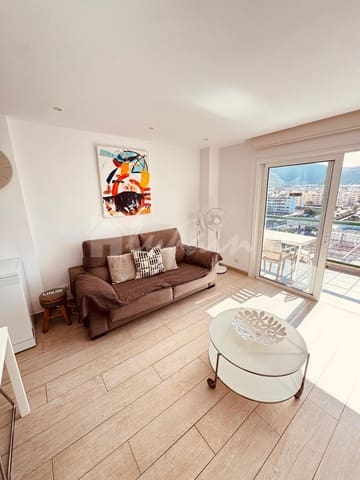 1 bedroom Apartment for sale in Los Cristianos, Arona with pool - € 395,000 (Ref: 9571075)