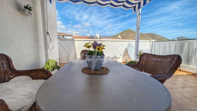 2 chambre Appartement à vendre à Llano del Camello, San Miguel de Abona avec piscine - 439 000 € (Ref: 9571076)