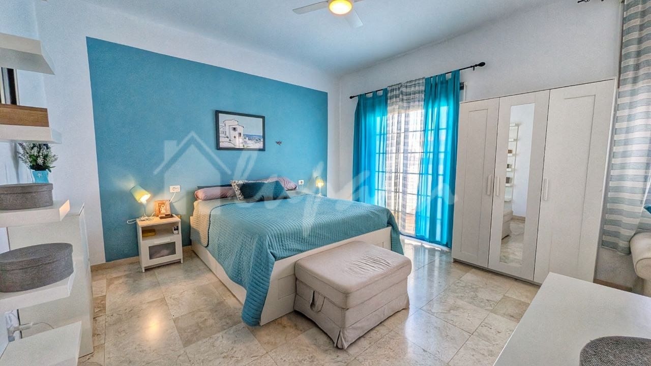 2 chambre Appartement à vendre à Llano del Camello avec piscine - 439 000 € (Ref: 9571076)