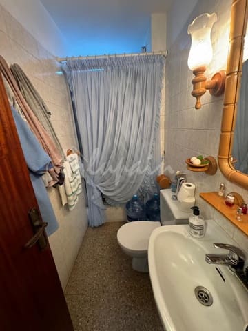 3 quarto Apartamento para venda em Los Cristianos, Arona com piscina - 370 000 € (Ref: 9571077)