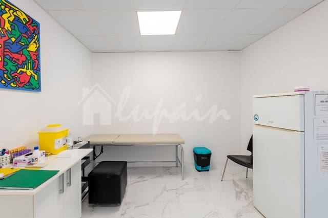 Negocio en San Eugenio Bajo, Adeje en venta - 329.000 € (Ref: 9590432)