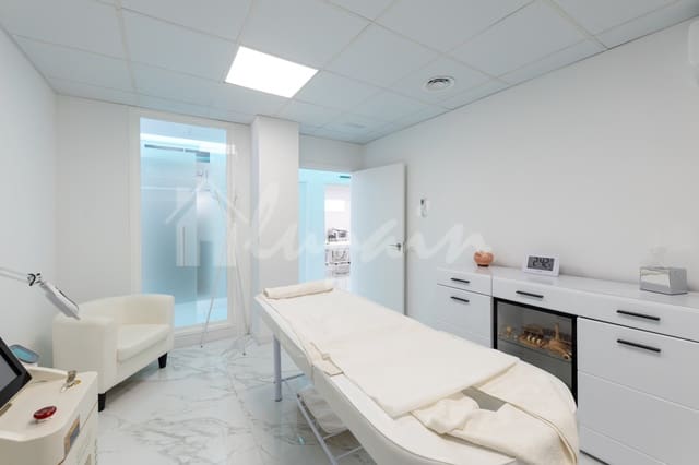 Negocio en San Eugenio Bajo, Adeje en venta - 329.000 € (Ref: 9590432)