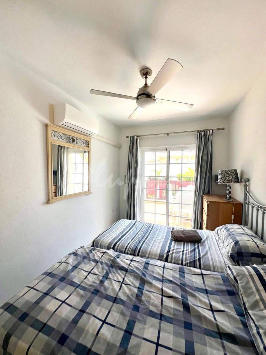 1 slaapkamer Appartement te koop in Los Cristianos met zwembad - € 315.000 (Ref: 9590433)