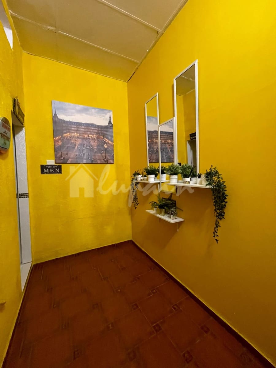 Virksomhed til salg i Playa de las Americas - € 475.000 (Ref: 9590434)