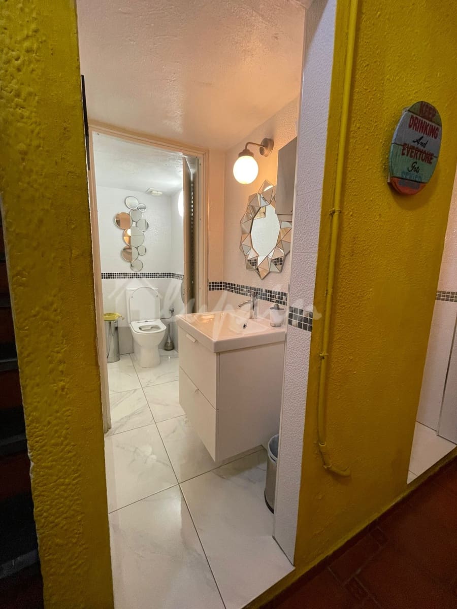 Virksomhed til salg i Playa de las Americas - € 475.000 (Ref: 9590434)