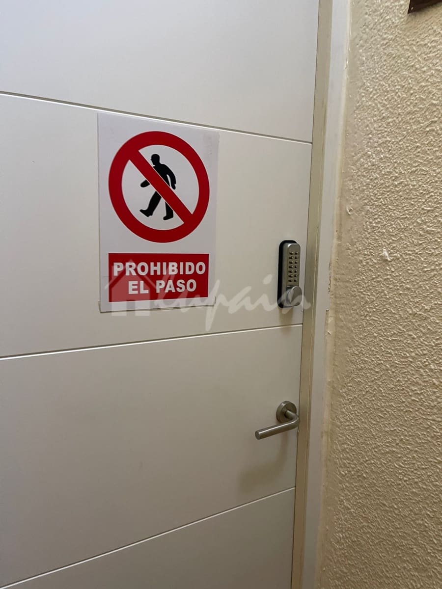 Virksomhed til salg i Playa de las Americas - € 475.000 (Ref: 9590434)