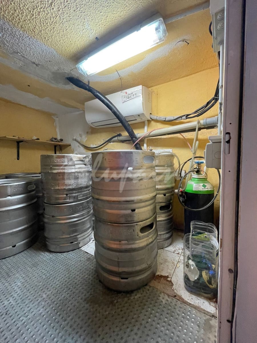 Virksomhed til salg i Playa de las Americas - € 475.000 (Ref: 9590434)