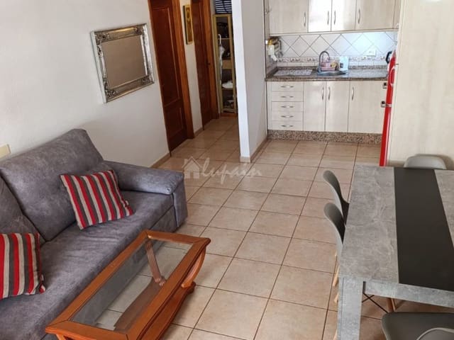 2 chambre Appartement à vendre à Los Cristianos, Arona avec piscine - 279 000 € (Ref: 9590438)