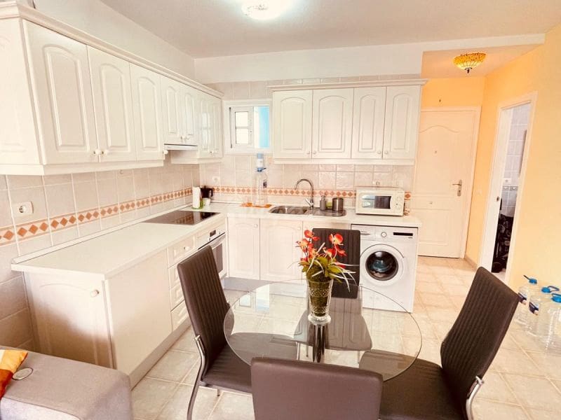 1 camera da letto Attico in vendita in Los Cristianos con piscina - 295.000 € (Rif: 9598172)