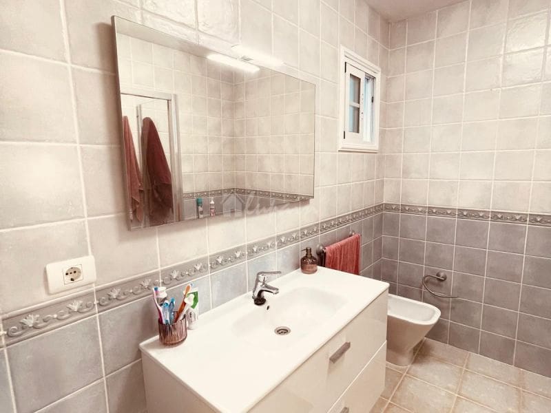 1 camera da letto Attico in vendita in Los Cristianos con piscina - 295.000 € (Rif: 9598172)