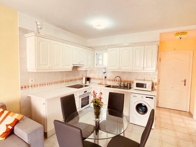 1 camera da letto Attico in vendita in Los Cristianos, Arona con piscina - 295.000 € (Rif: 9598172)