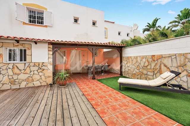 3 soveværelse Byhus til salg i Torviscas, Adeje med swimmingpool - € 649.000 (Ref: 9614169)