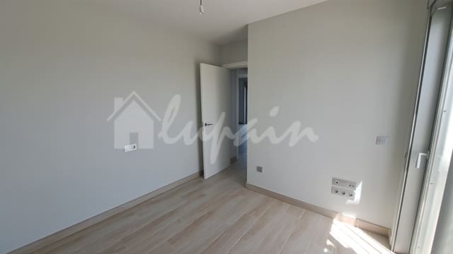 2 bedroom Penthouse for sale in La Tejita, Granadilla de Abona with pool - € 500,000 (Ref: 9626502)