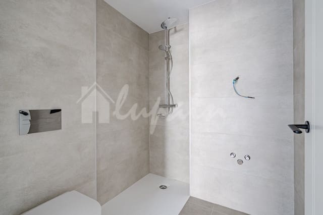 3 bedroom Apartment for sale in La Tejita, Granadilla de Abona with pool - € 660,000 (Ref: 9626503)