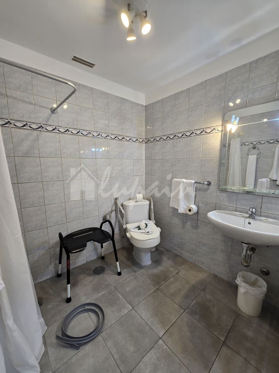 Studio til salg i Los Cristianos med swimmingpool - € 249.500 (Ref: 9632648)