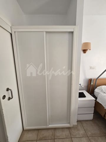 1 bedroom Apartment for sale in Los Cristianos, Arona with pool - € 310,000 (Ref: 9632649)