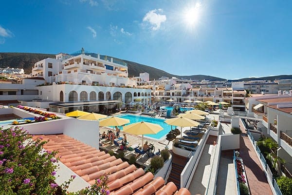 1 chambre Appartement à vendre à Los Cristianos avec piscine - 310 000 € (Ref: 9632649)