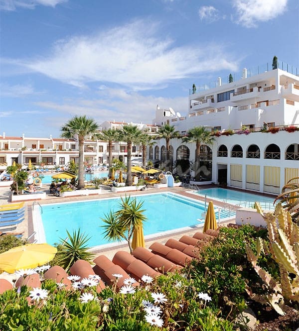 1 chambre Appartement à vendre à Los Cristianos avec piscine - 310 000 € (Ref: 9632649)