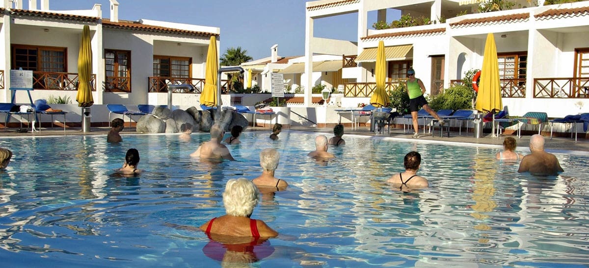 1 chambre Appartement à vendre à Los Cristianos avec piscine - 310 000 € (Ref: 9632649)