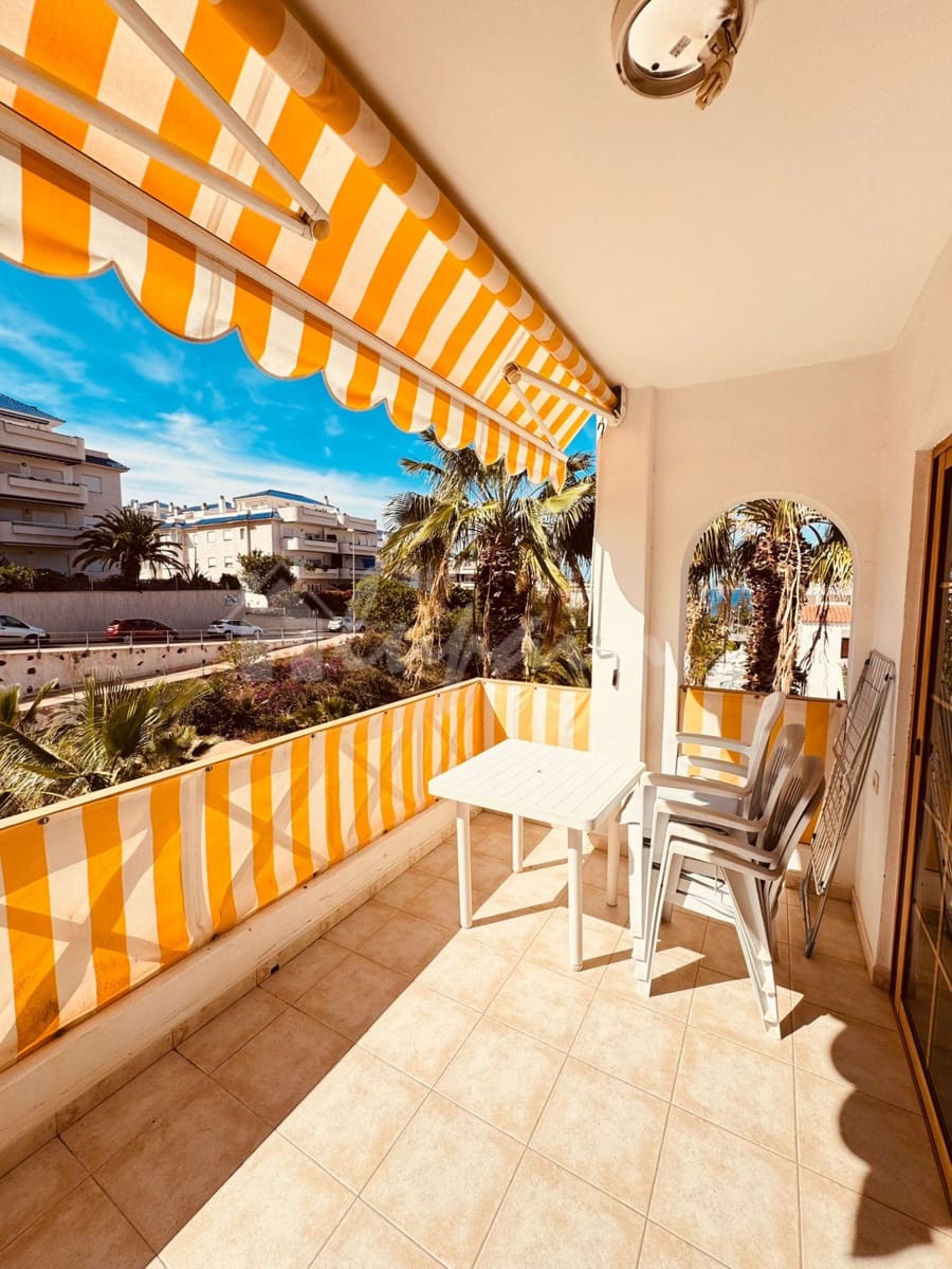 1 chambre Appartement à vendre à Los Cristianos avec piscine - 310 000 € (Ref: 9632649)