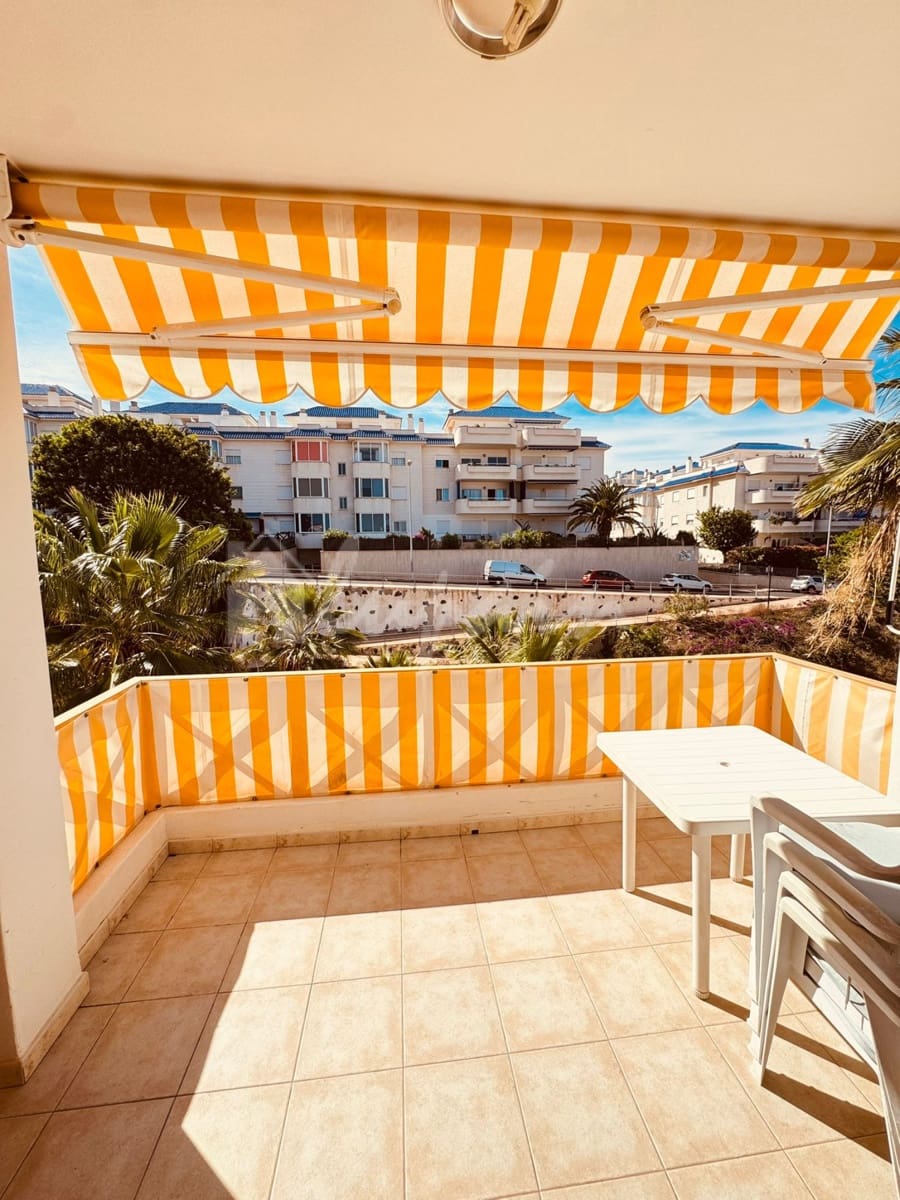 1 chambre Appartement à vendre à Los Cristianos avec piscine - 310 000 € (Ref: 9632649)