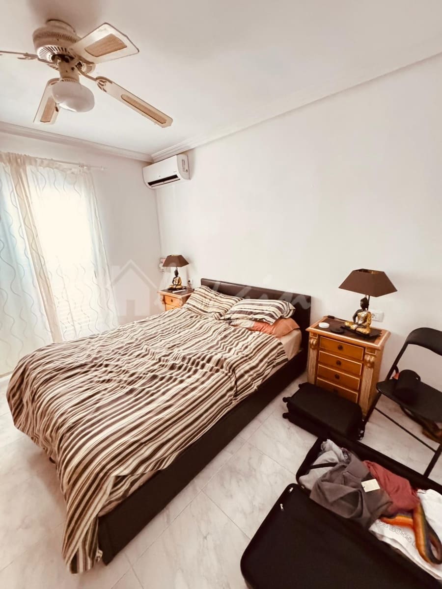 2 makuuhuone Bungalow myytävänä paikassa Golf del Sur mukana uima-altaan - 250 000 € (Ref: 9672278)