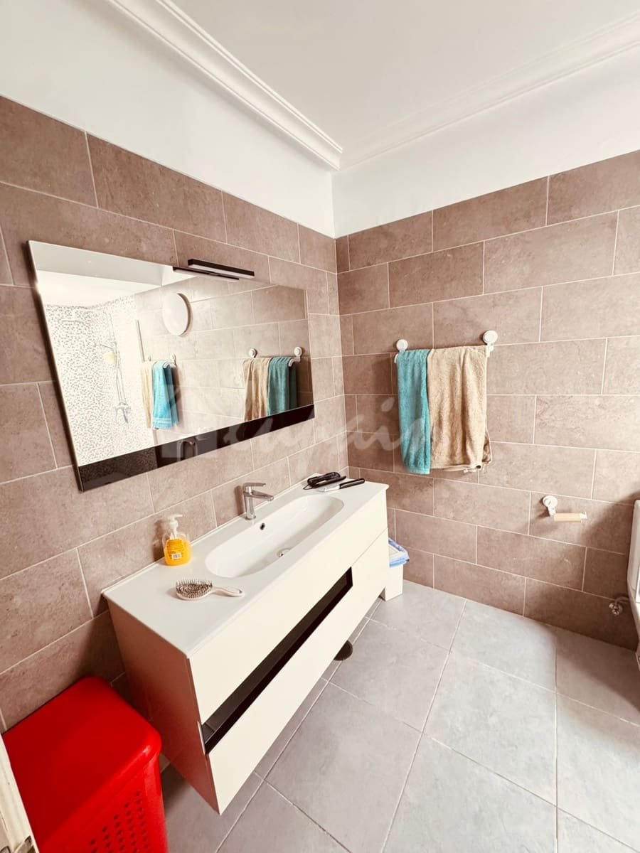 2 makuuhuone Bungalow myytävänä paikassa Golf del Sur mukana uima-altaan - 250 000 € (Ref: 9672278)