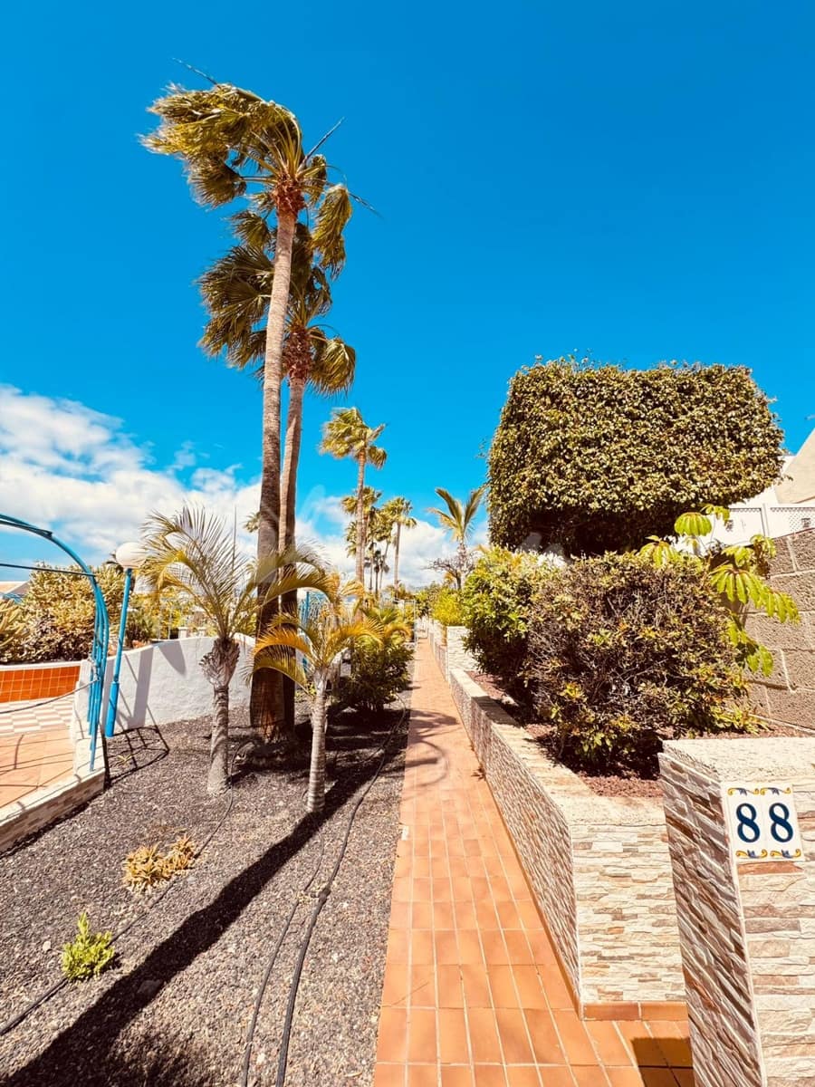 2 makuuhuone Bungalow myytävänä paikassa Golf del Sur mukana uima-altaan - 250 000 € (Ref: 9672278)