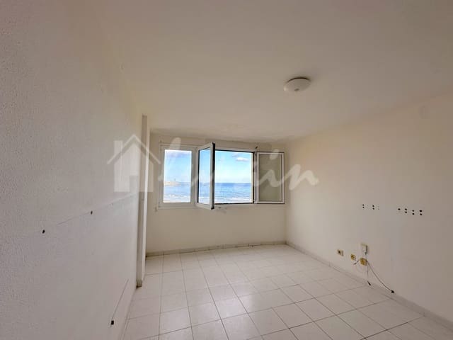 Ático de 3 habitaciones en El Medano, Granadilla de Abona en venta - 375.000 € (Ref: 9697745)