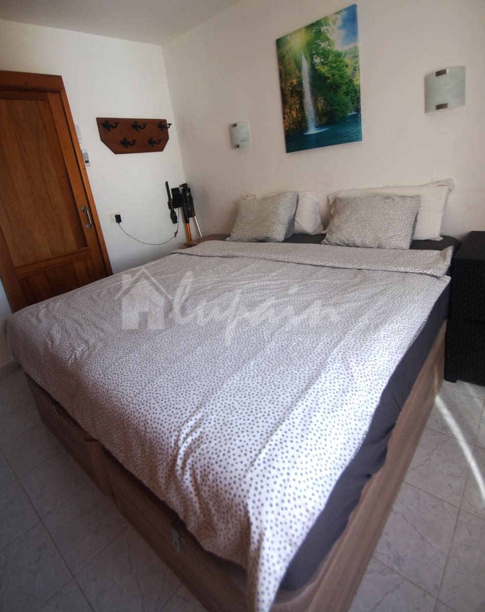 1 bedroom Apartment for sale in Los Gigantes - € 225,000 (Ref: 9697746)