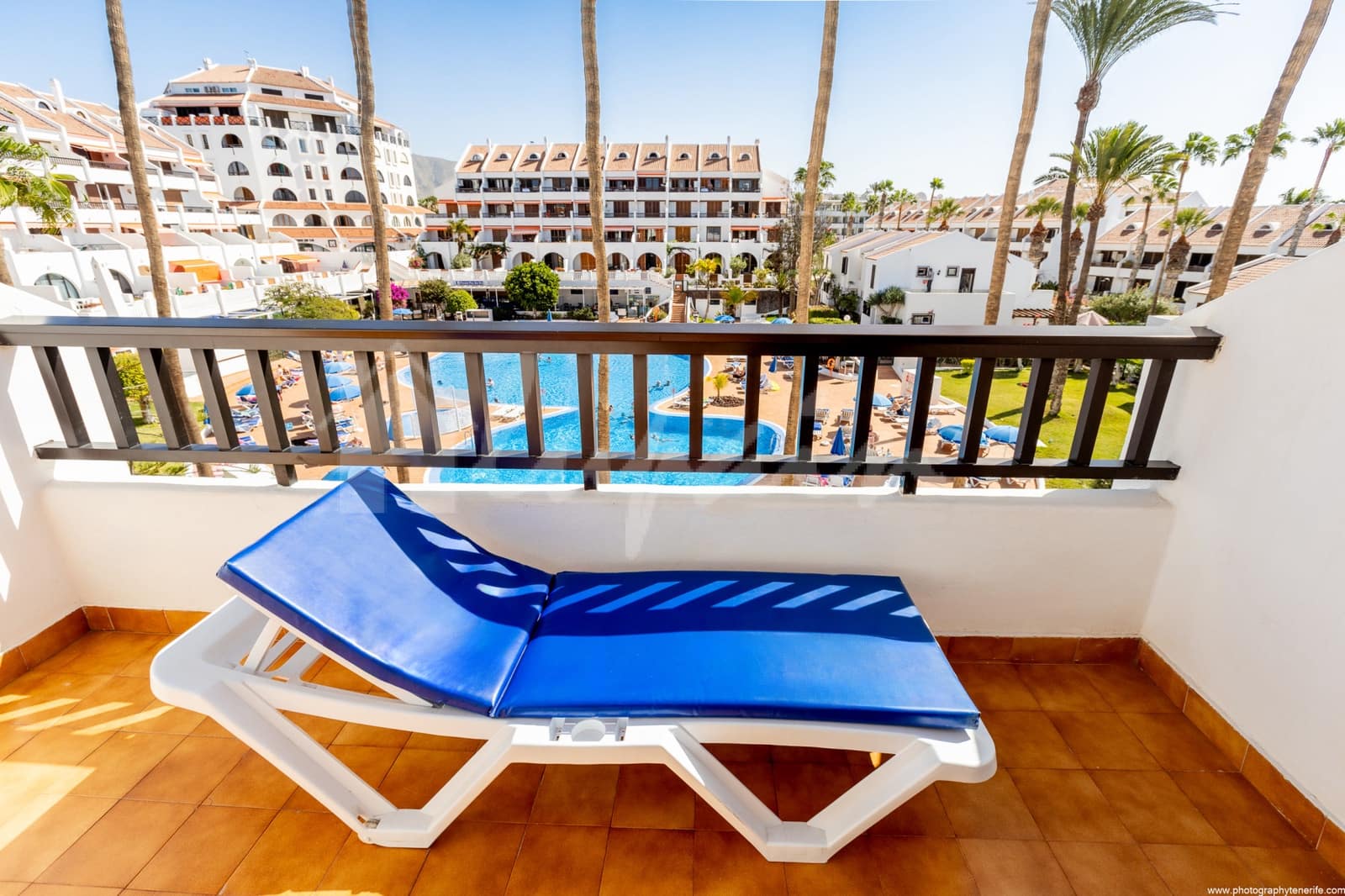 2 makuuhuone Kattohuoneisto myytävänä paikassa Playa de las Americas mukana uima-altaan - 599 000 € (Ref: 9697747)