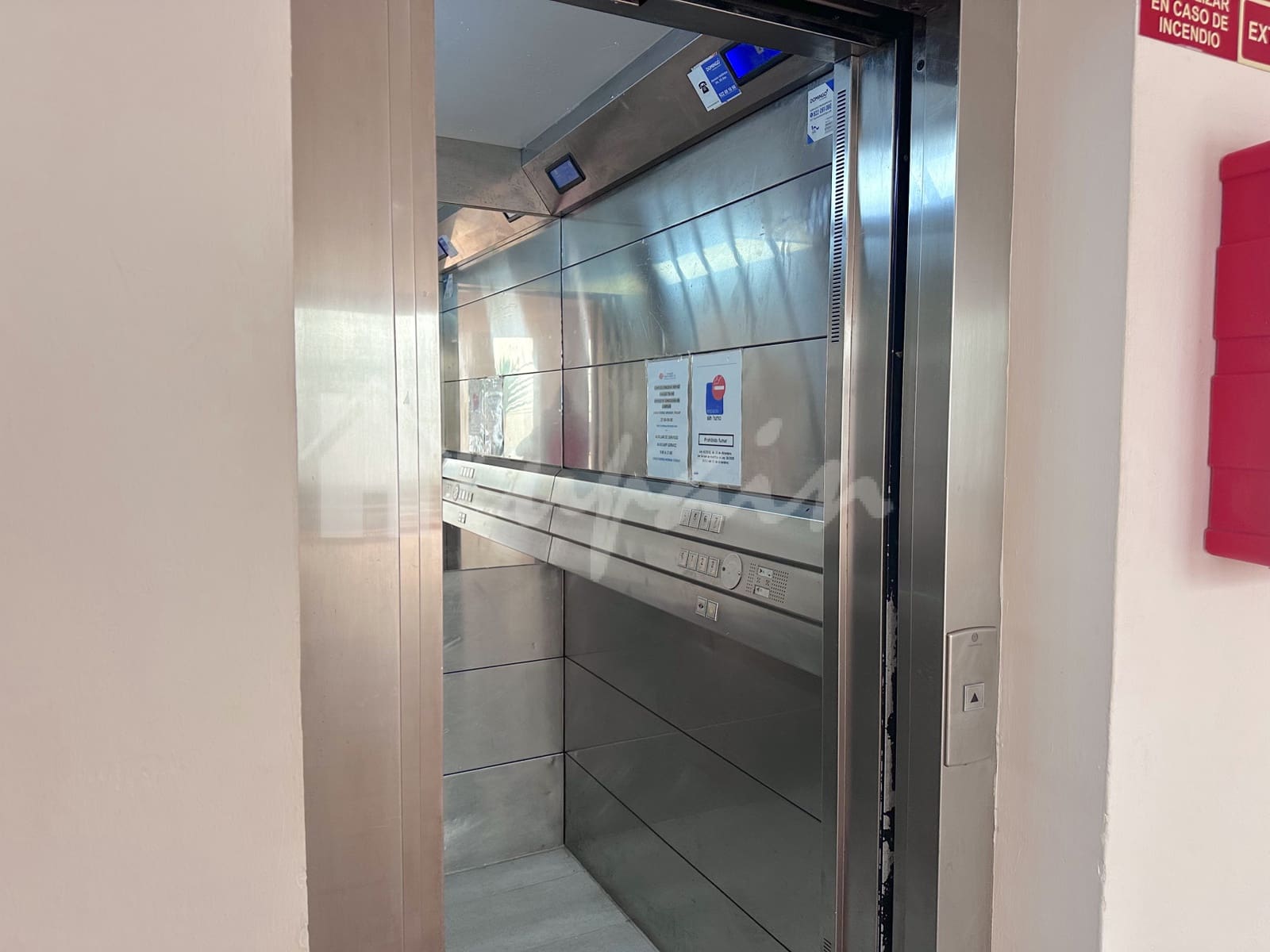 2 makuuhuone Kattohuoneisto myytävänä paikassa Playa de las Americas mukana uima-altaan - 599 000 € (Ref: 9697747)