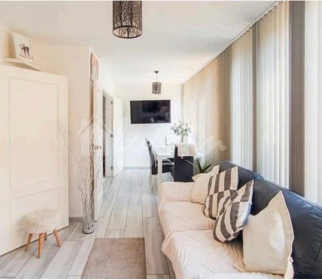 2 sypialnia Apartament na sprzedaż w Los Cristianos z basenem - 365 000 € (Ref: 9700066)