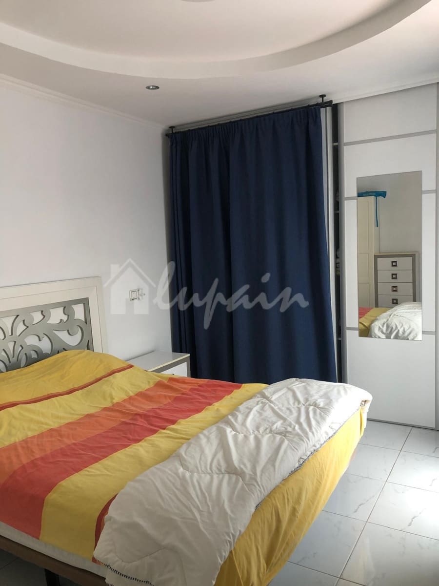 1 slaapkamer Penthouse te koop in Costa Adeje met zwembad - € 268.000 (Ref: 9761364)