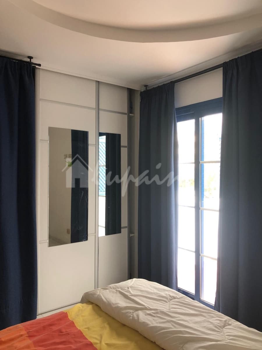 1 slaapkamer Penthouse te koop in Costa Adeje met zwembad - € 268.000 (Ref: 9761364)