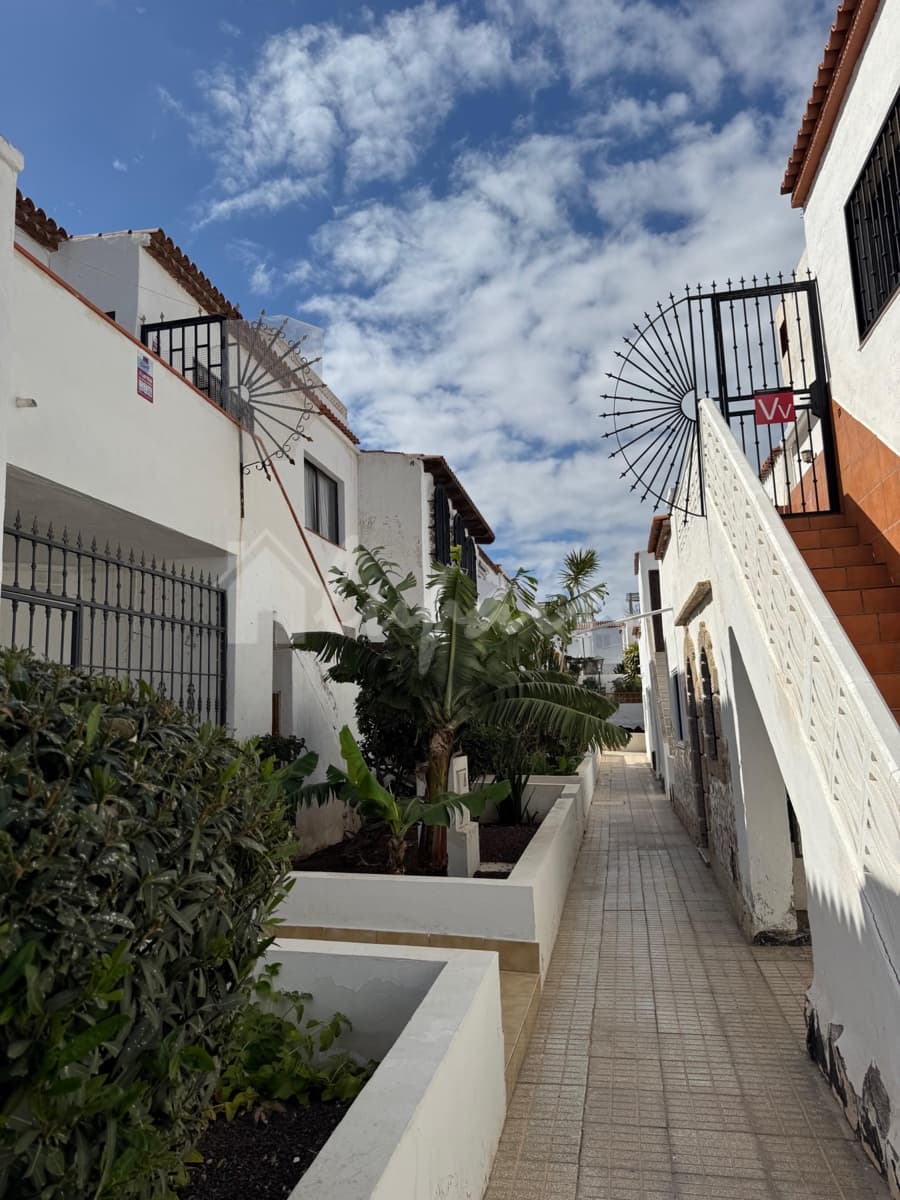 1 Zimmer Bungalow zu verkaufen in Costa del Silencio mit Pool - 189.000 € (Ref: 9777226)