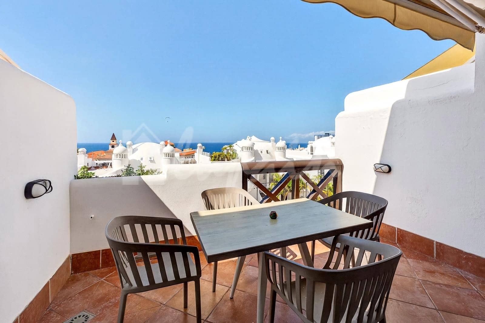 2 quarto Apartamento para venda em Playa Paraiso com piscina garagem - 475 000 € (Ref: 9789738)