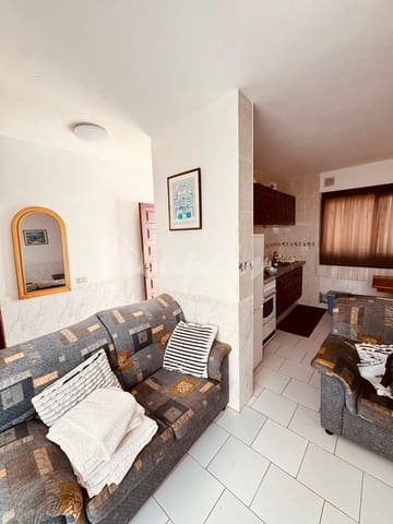 2 slaapkamer Bungalow te koop in Costa del Silencio, Arona met zwembad - € 210.000 (Ref: 9789739)