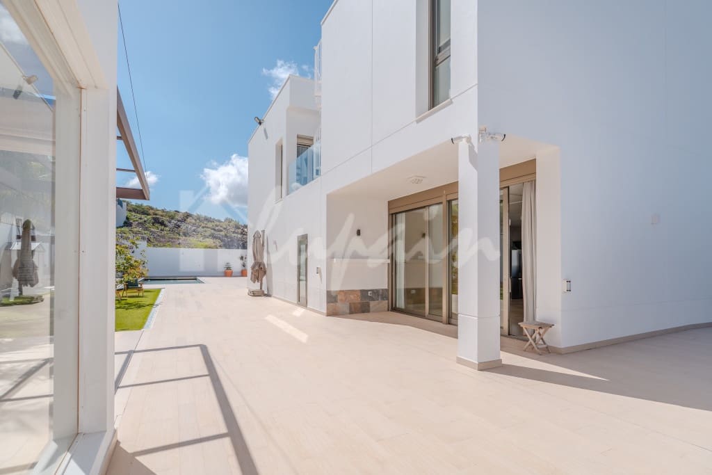 5 camera da letto Villa in vendita in Roque del Conde con piscina garage - 2.100.000 € (Rif: 9793585)