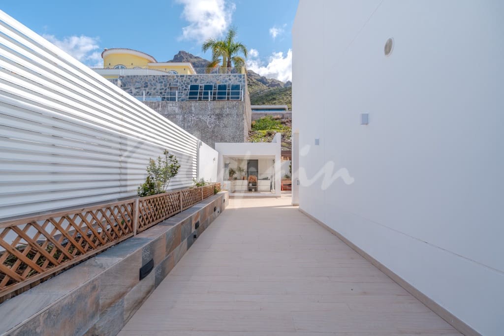 5 camera da letto Villa in vendita in Roque del Conde con piscina garage - 2.100.000 € (Rif: 9793585)
