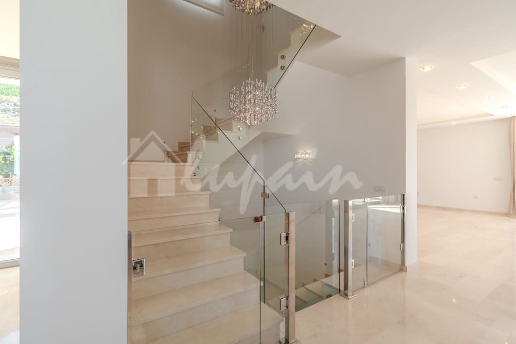 5 camera da letto Villa in vendita in Roque del Conde con piscina garage - 2.100.000 € (Rif: 9793585)