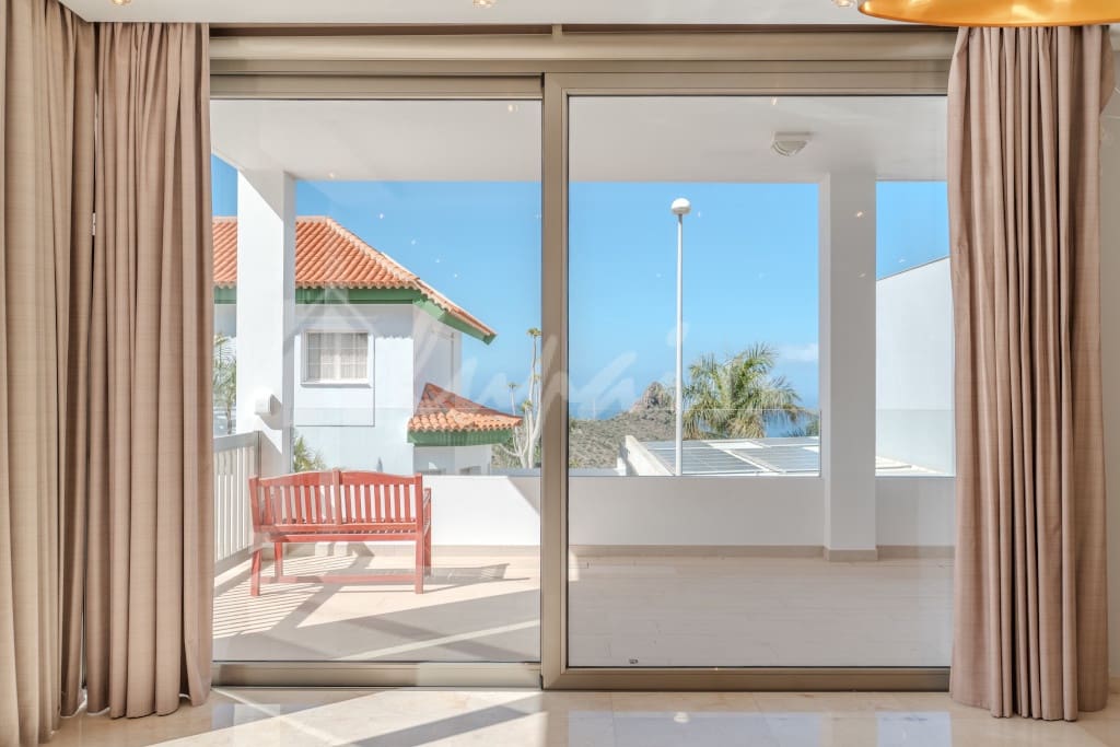 5 camera da letto Villa in vendita in Roque del Conde con piscina garage - 2.100.000 € (Rif: 9793585)