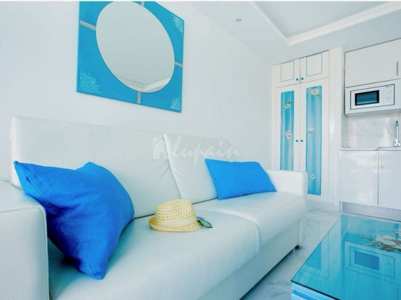 1 bedroom Apartment for sale in Playa de las Americas with pool - € 284,000 (Ref: 9802928)