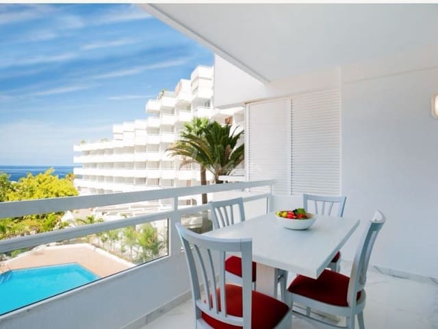 1 bedroom Apartment for sale in Playa de las Americas, Arona with pool - € 284,000 (Ref: 9802928)